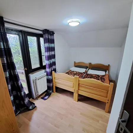 Feriehus Vikendica Belota *
